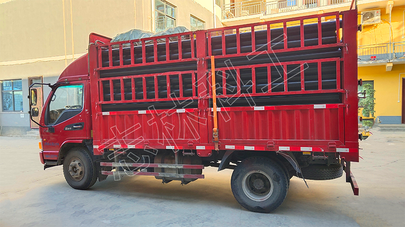 煤礦**瓦斯抽放管