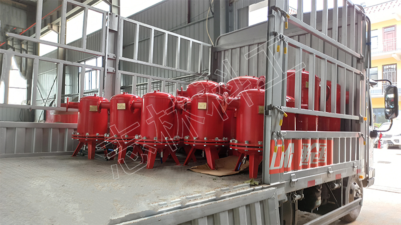 礦用負(fù)壓放水器