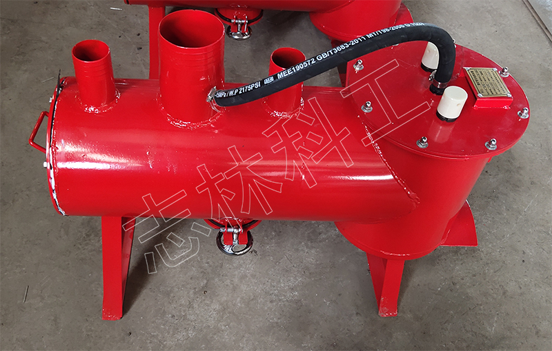 瓦斯管路負壓排渣放水器