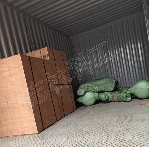 礦用濕式孔口除塵器+礦用氣動(dòng)注漿泵發(fā)貨！